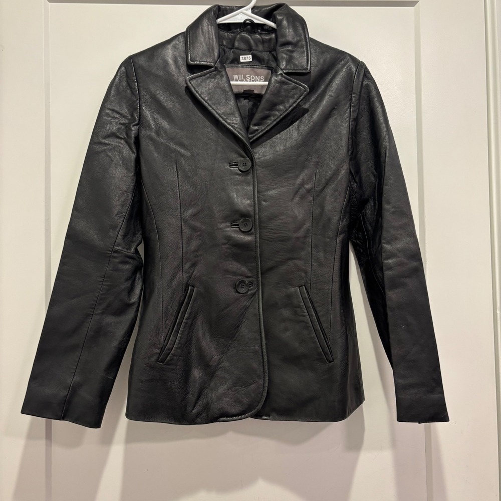 Wilsons Leather Womens Black Genuine Leather 3-Button Blazer Jacket Small